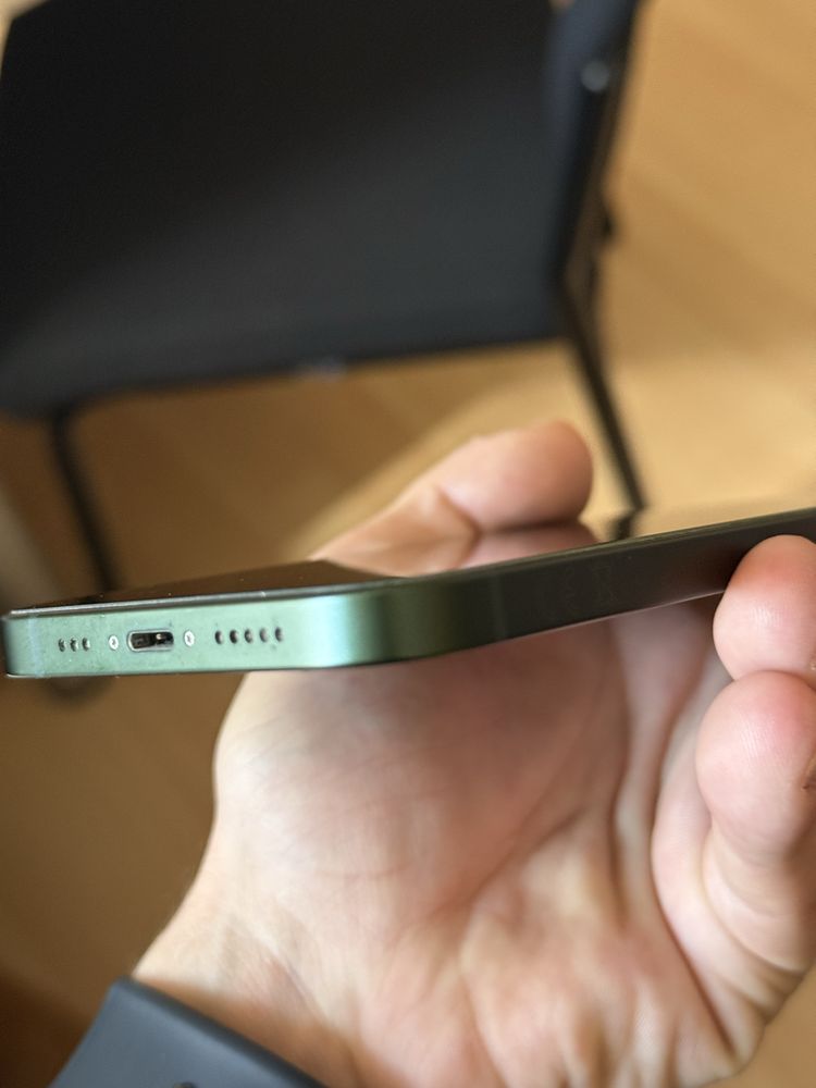 Iphone 13 в добро състояние