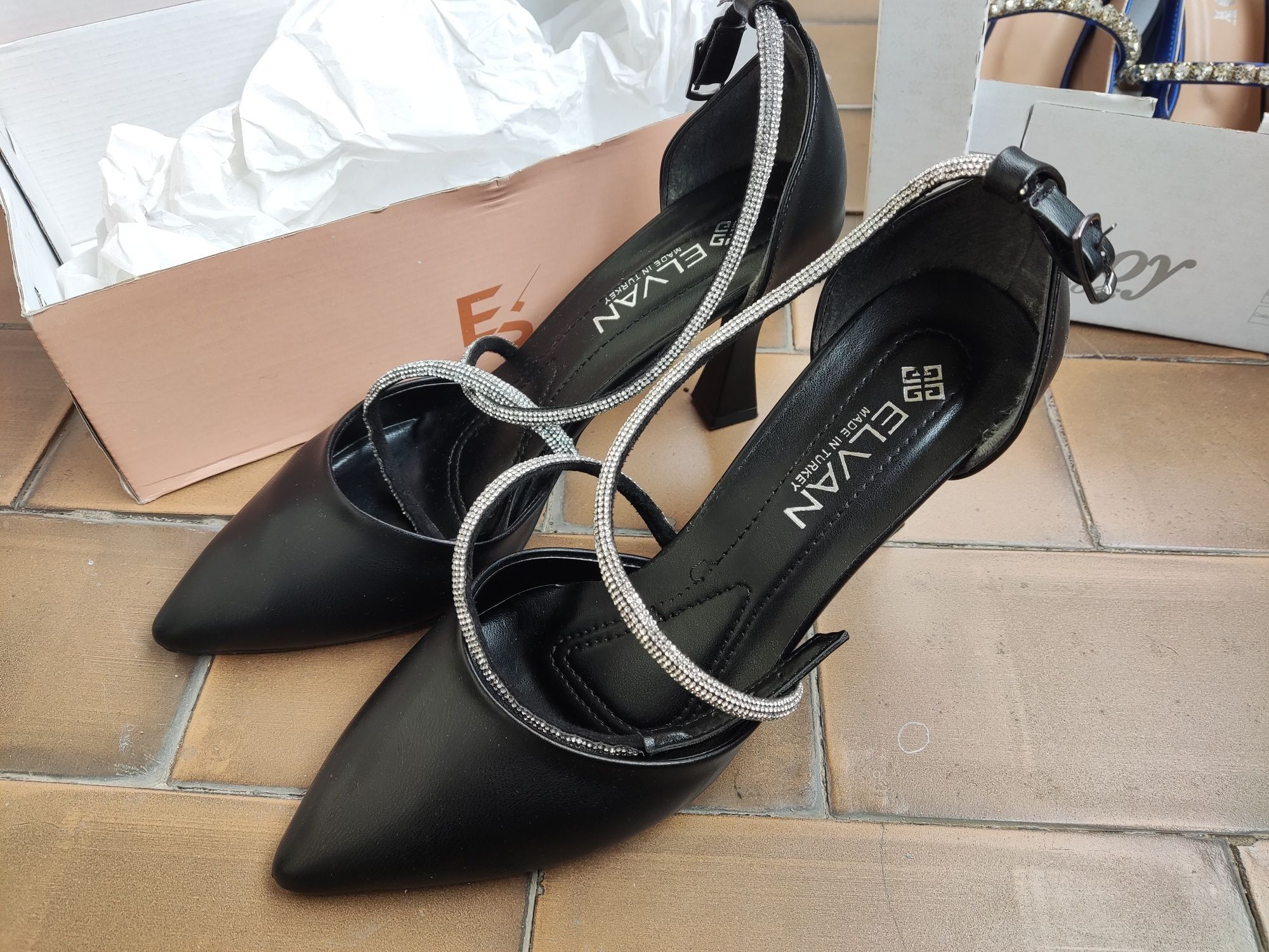 Обувки с ток, Ulusoy, Elvan