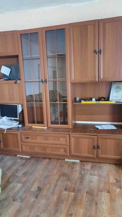 Продам стенный гарнитур