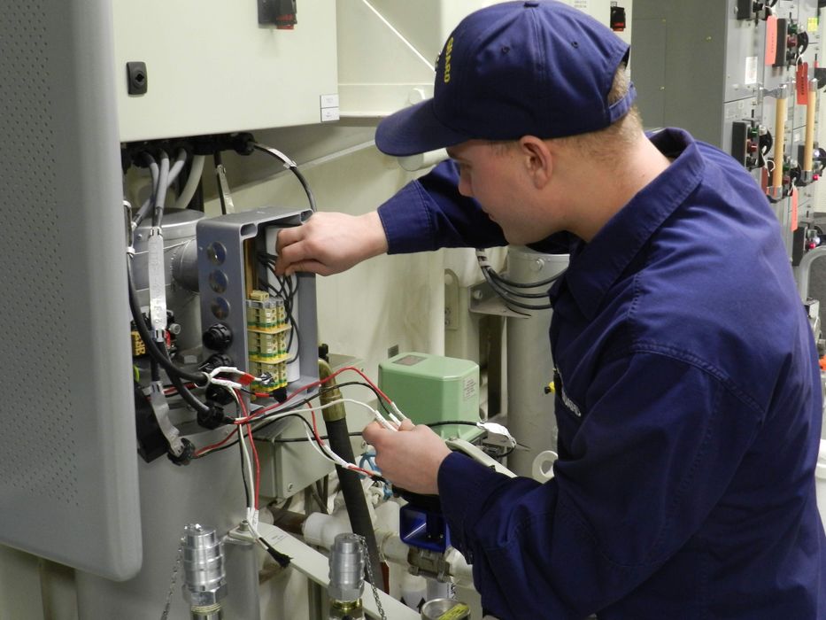 Аварийный электрик — Усть-Каменогорск, проблемы с электричеством