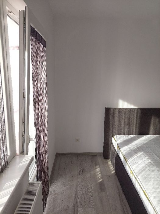 Apartament cu doua camere de inchiriat