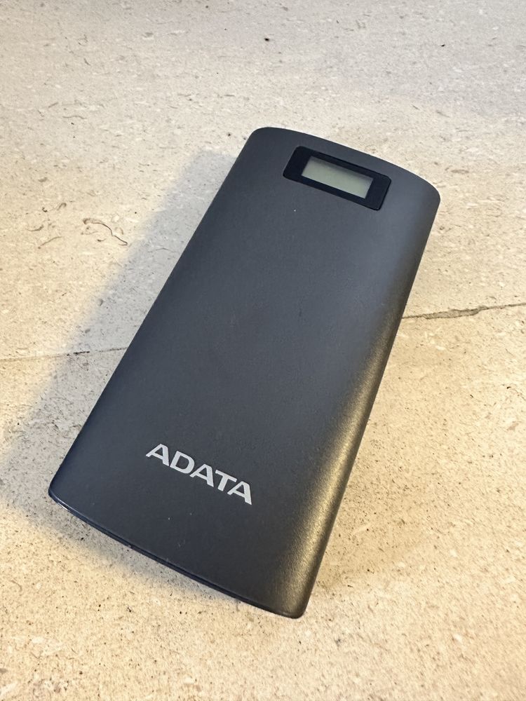 Acumulator extern ADATA 20000mAh, Quick Charge 3.0