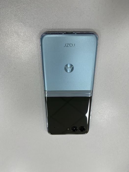 Motorola Razr 40 Ultra 256 Gb (г. Алматы) лот 444709