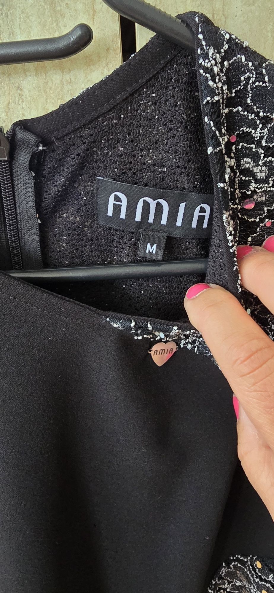 Рокля Amia ,размер М