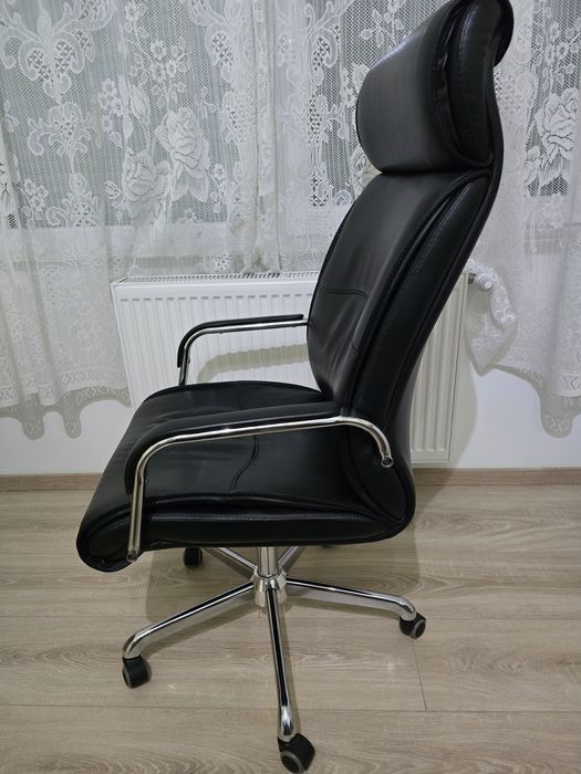 Scaun  de birou din piele
