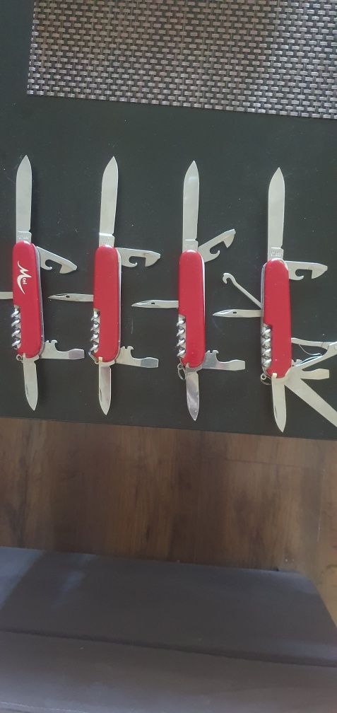 Швейцарски ножчета
