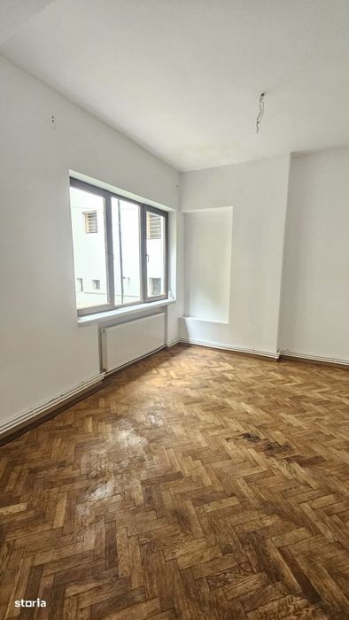 Piata-M.Kogalniceanu-Calea Plevnei, apartament 3 camere, liber