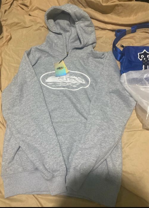 Hanorac corteiz gri nou+borseta trapstar gratis