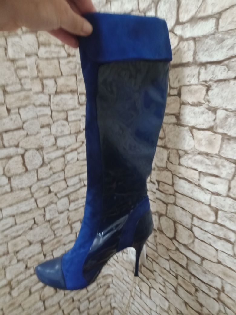 Продам сапоги 39р.новые.