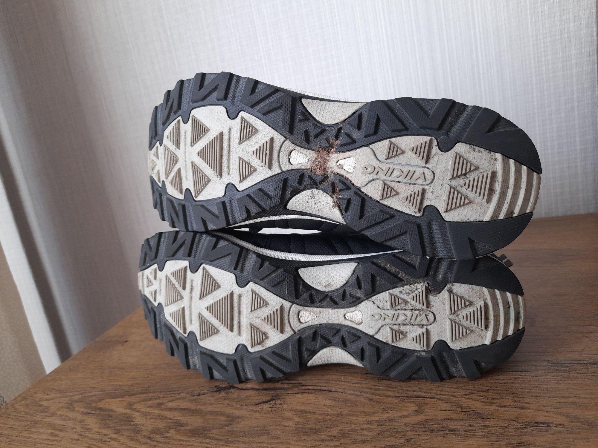VIKING gore tex обувки 40 номер.