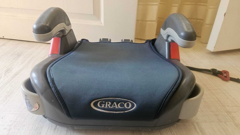 столче за кола Graco