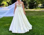 Rochie de mireasa Vero Bloom