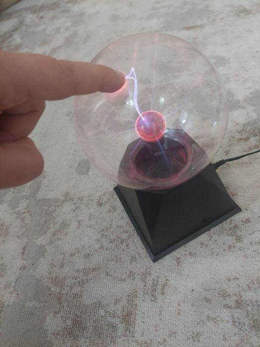 Lot jucarii educative - Plasma Ball si Robot intera