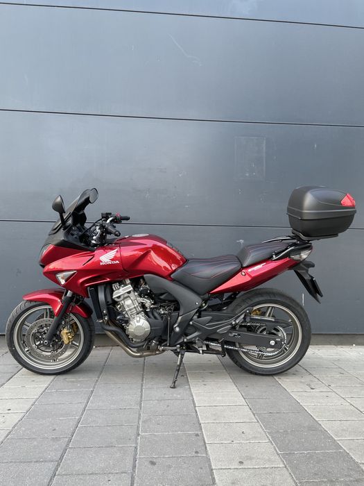 Honda CBF600 SA  PC43 2009 15 000 km dovediti in cartea service!