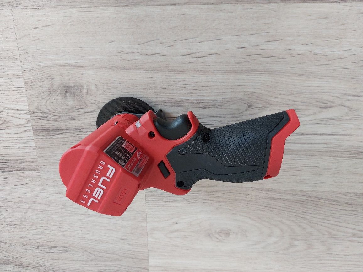 Flex milwaukee M12 FCOT, taiere în ambele sensuri, Nou
