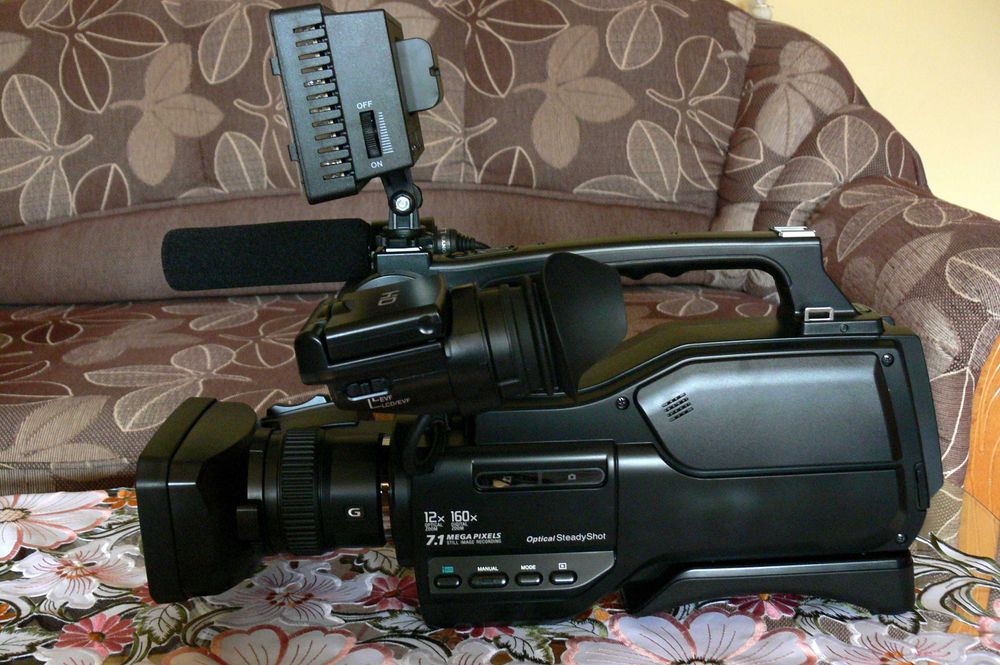 Camera video Sony HXR MC2000