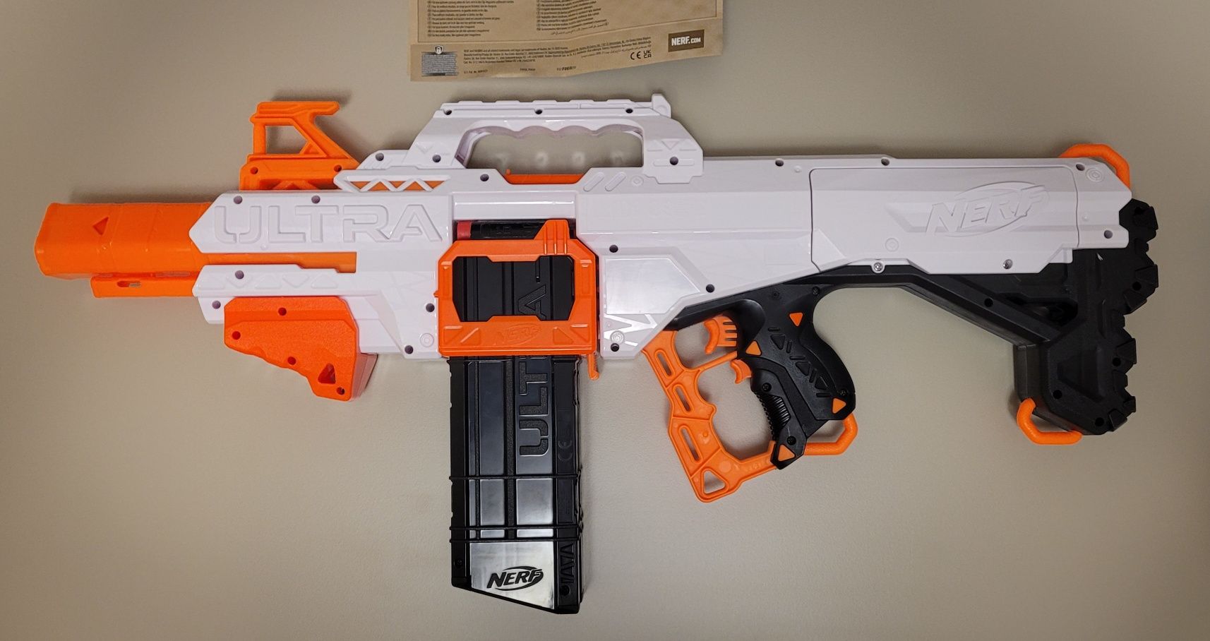 Nerf ultra select и цифрова мишена nerf elite
