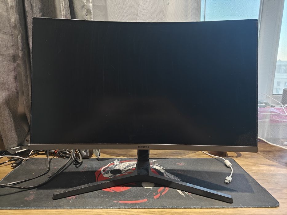 Монитор Samsung 27"