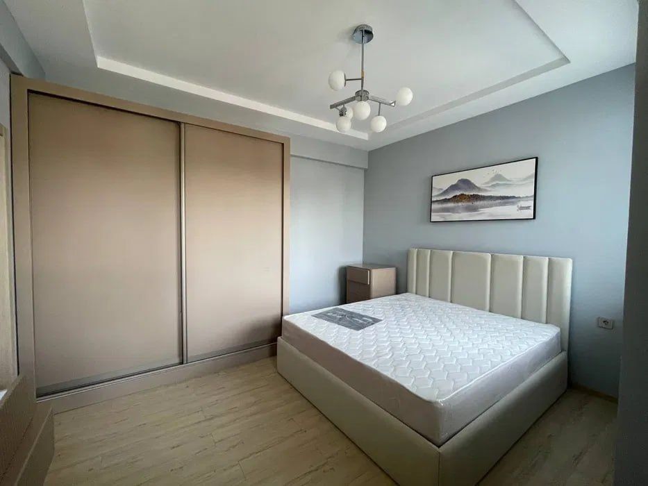 ЖК: “Zarafshan City” ул.Бобура
2-х комнатная 
Этаж: 2 из 12