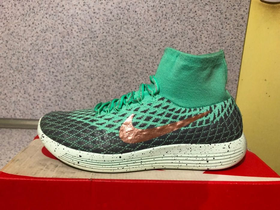 ОРИГИНАЛНИ *** NIKE LunarEpic FLYKNIT Shield Green/ Dark Grey/ Metalli