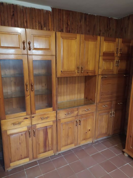 Секция масивно дърво