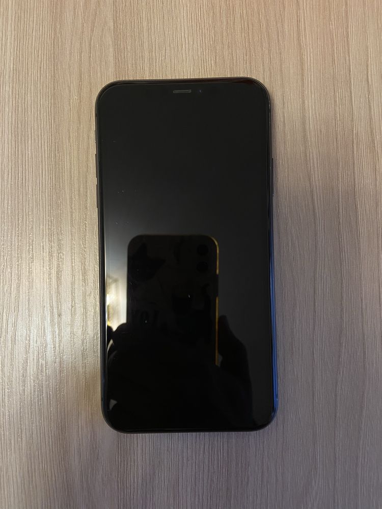 Iphone 11 в идеальном состоянии