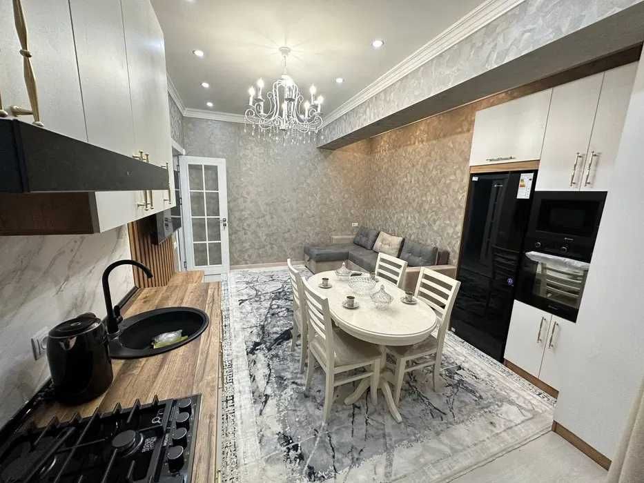 R1 Сдаётся квартира 2/4/9 на Максим Горьком ор-р KFC!