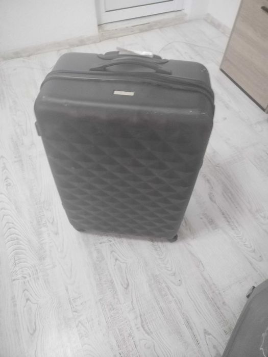 Куфари за пътуване