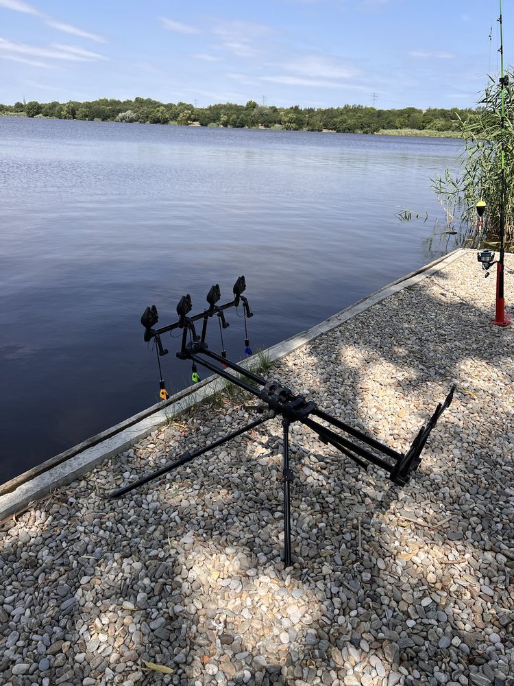 [Vand Urgent] Rod Pod Fox Ranger MK2 + buzz bari extended
