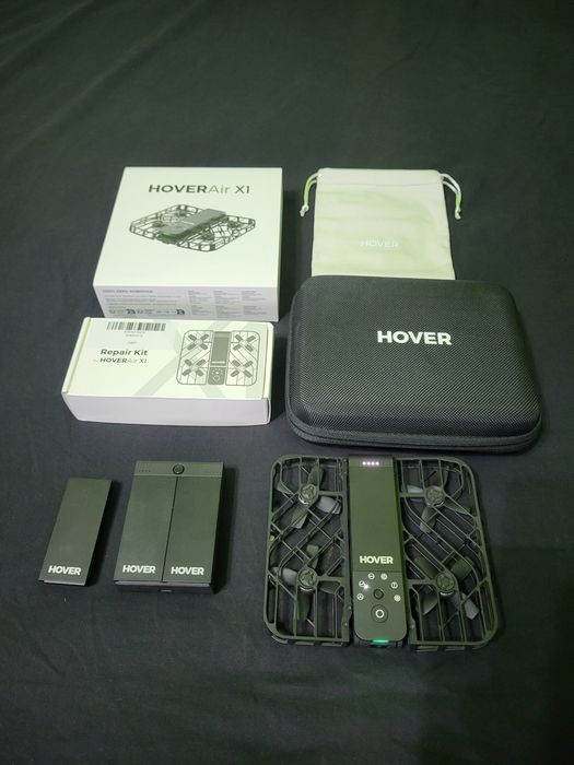 HOVERAir X1 +4 baterii + incarcator + kit reparatie + hardcase