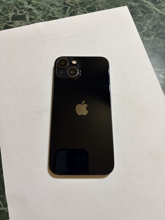 Iphone 13 128gb MidnightBlue excelent liber de retea cu folie si husa