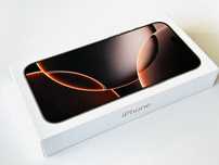 НОВ! Iphone 16 Pro Max 256GB Desert Titanium Гаранция 1 година