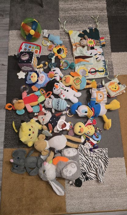Lot jucării bebeluși 0–24 luni – jucării senzoriale, plușuri, cărți te