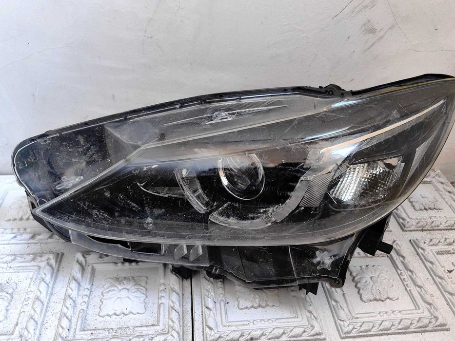 Оригинален фар Мазда 3  Mazda 3 Full Led