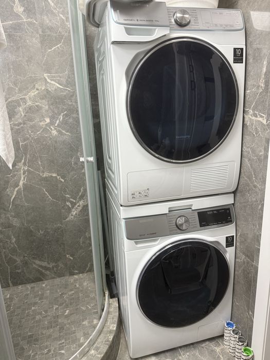 Продам квартиру центр рест.Barell 100кв+25кв подвал в 8ми кв.доме