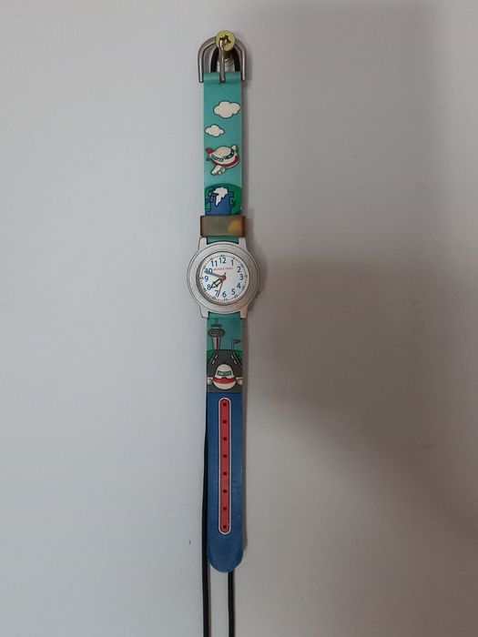 Продам часы детские
