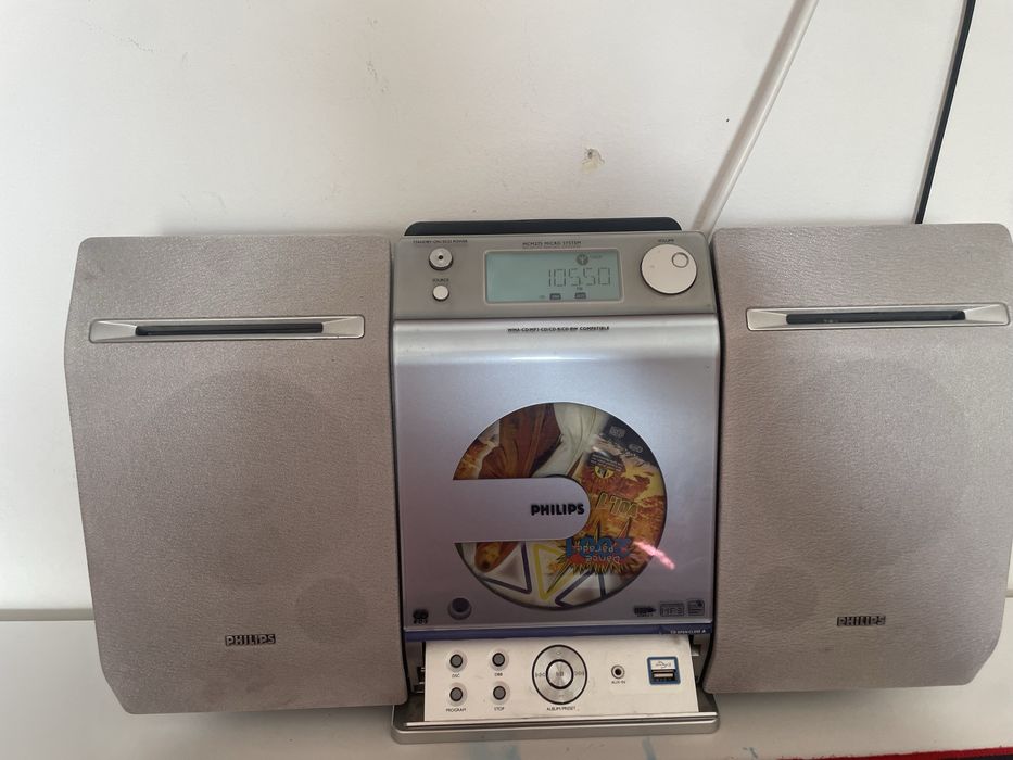 Micro System Phillips , model - MCM275 , An de fabricatie 2007.