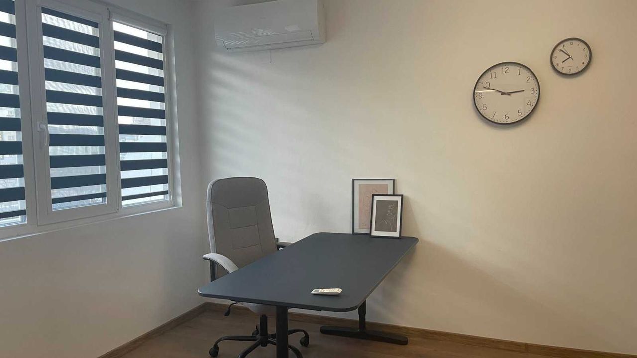 Продава се Двустаен апартамент в София, Белите брези - 70 кв.м за 2658 €/кв.м - Снимка #1