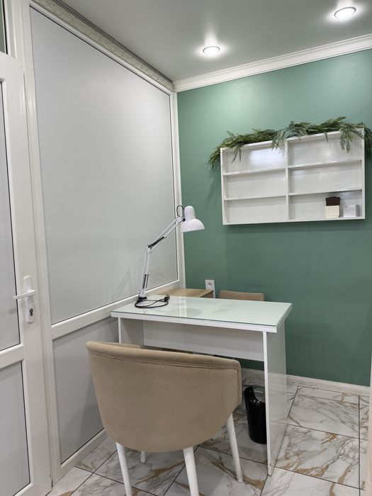 Сдам места в салоне красоты