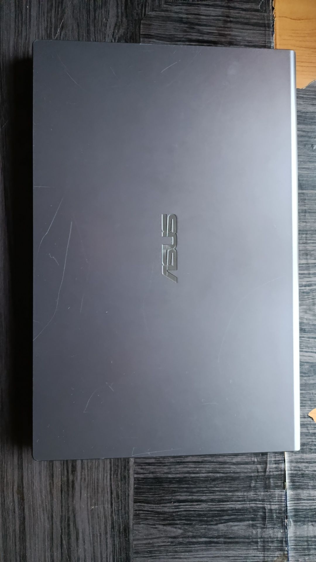 Laptop ASUS STARE impecabilă URGENT