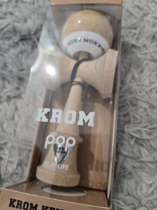 Kendama Krom Pop Naked