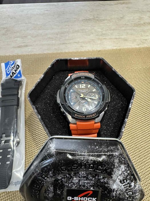 Мъжки часовник Casio G - Shock 300