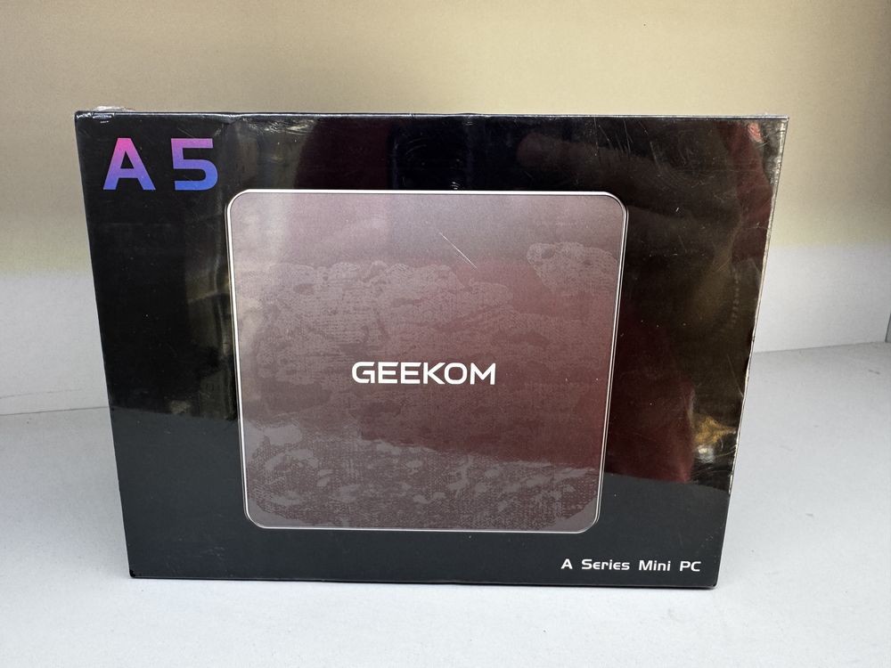 Mini Pc Geekom A5 Amd Ryzen 5 7430U