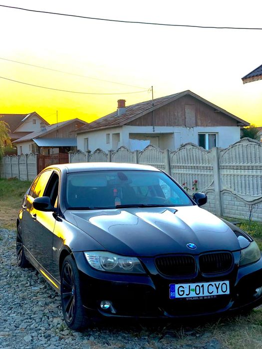 Vând bmw e90 facelift