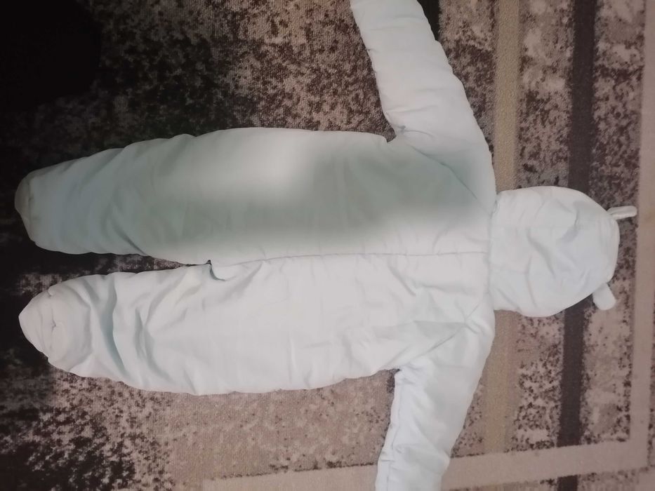 Космонавт бебешки