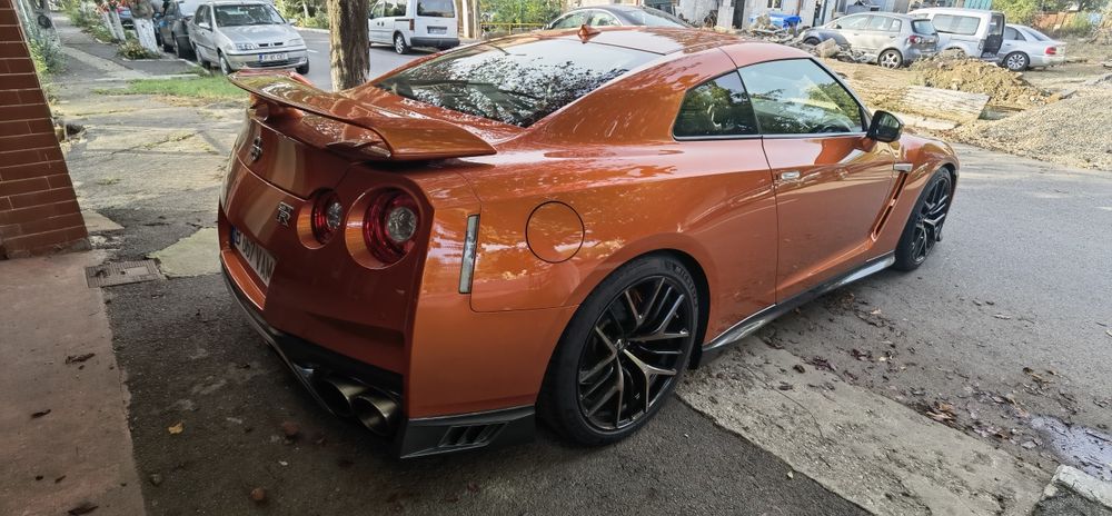 Nissan GTR R35 2017 Black Edition