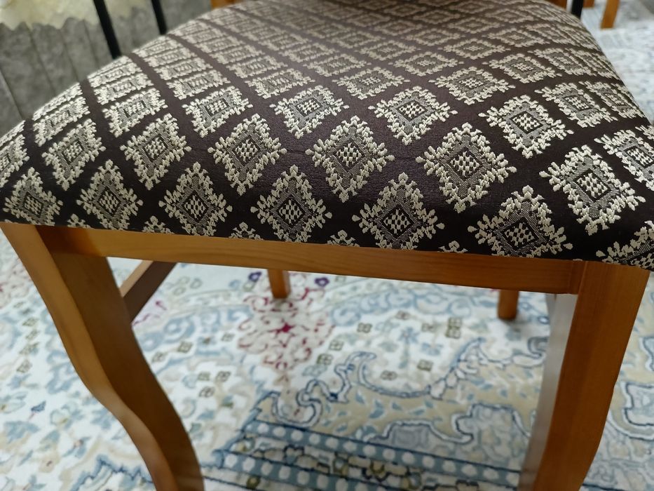 Продается стулья 6 шт