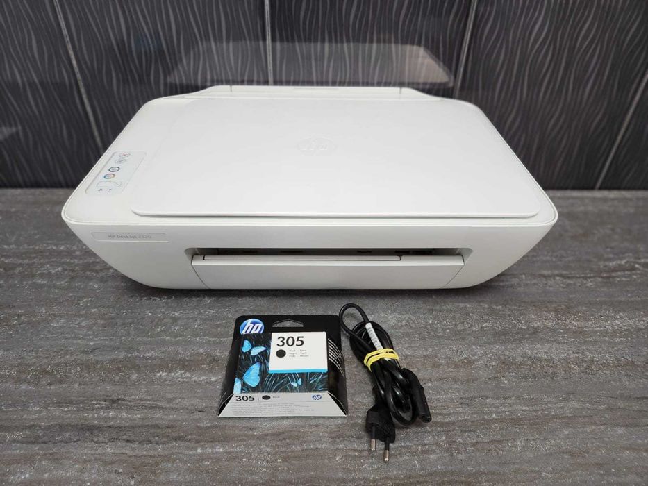 Imprimanta HP DeskJet 2320 + Cartus Negru + Cartus Color