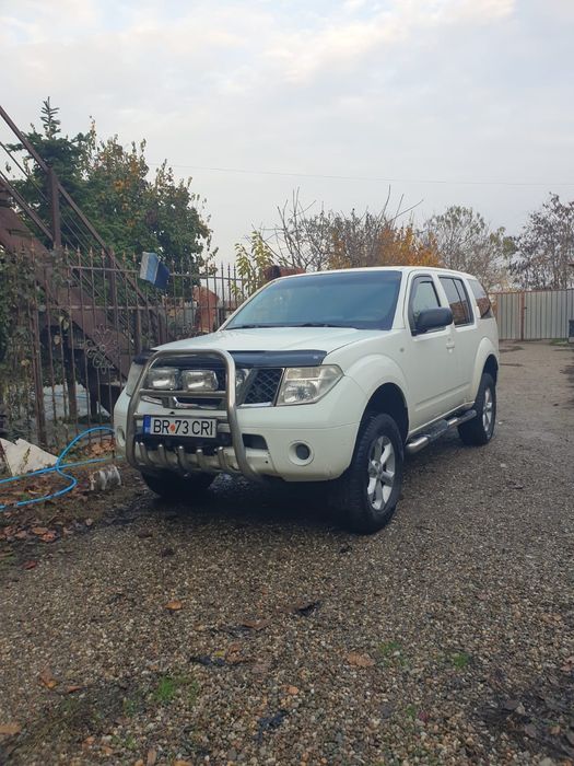 Nissan patfinder modificat