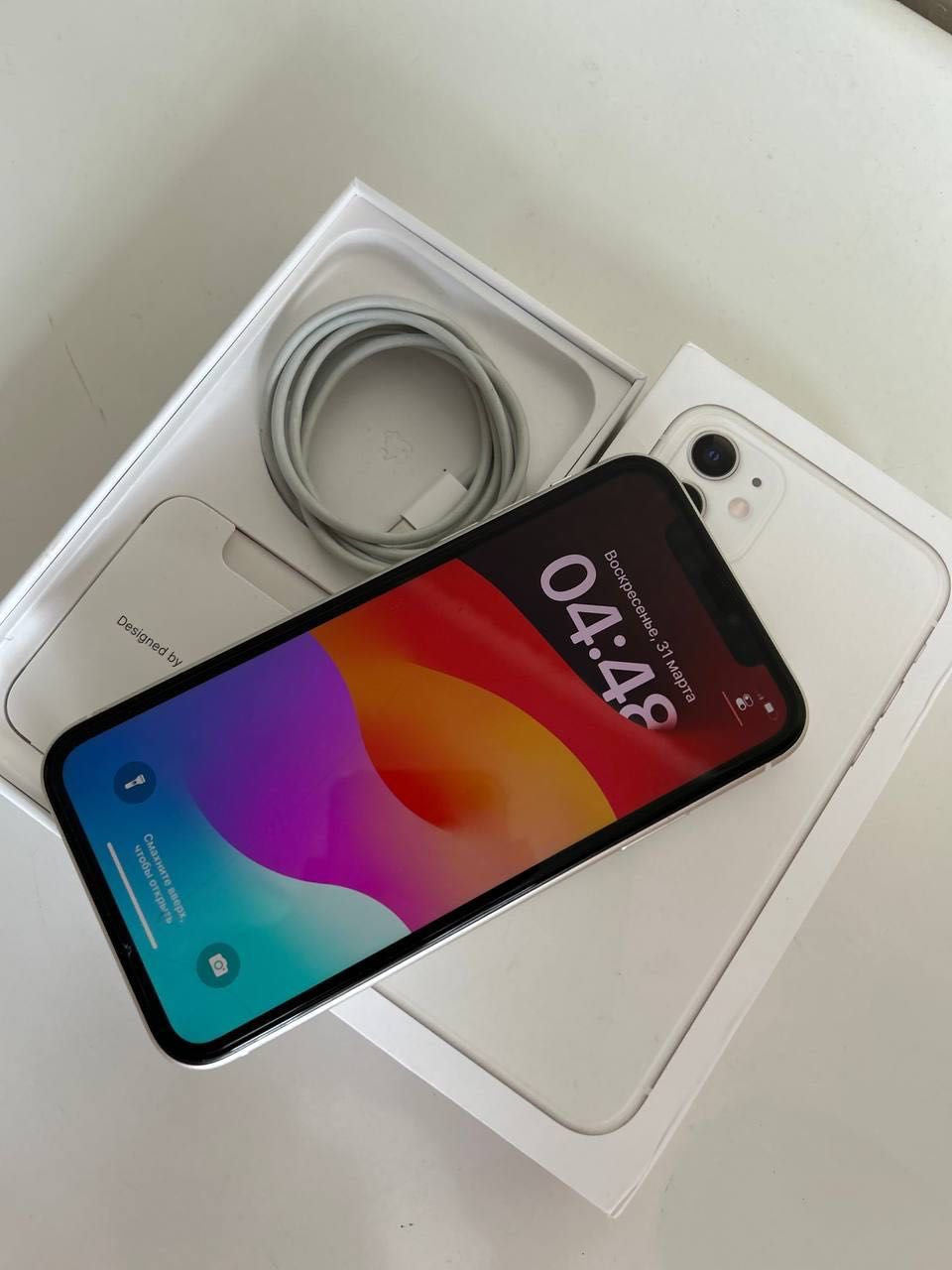 iPhone 11 в идеальном состоянии